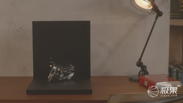 能给LED灯无线供电的底座开元棋牌手办爱好者的神器(图2)