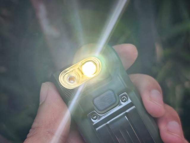 5R：工作场景的磁吸转角照明利器开元棋牌Fenix菲尼克斯SW0(图1)