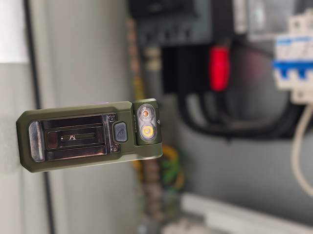 5R：工作场景的磁吸转角照明利器开元棋牌Fenix菲尼克斯SW0(图17)